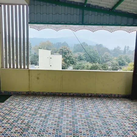 Hilltop Heaven Yelagiri Exterior photo
